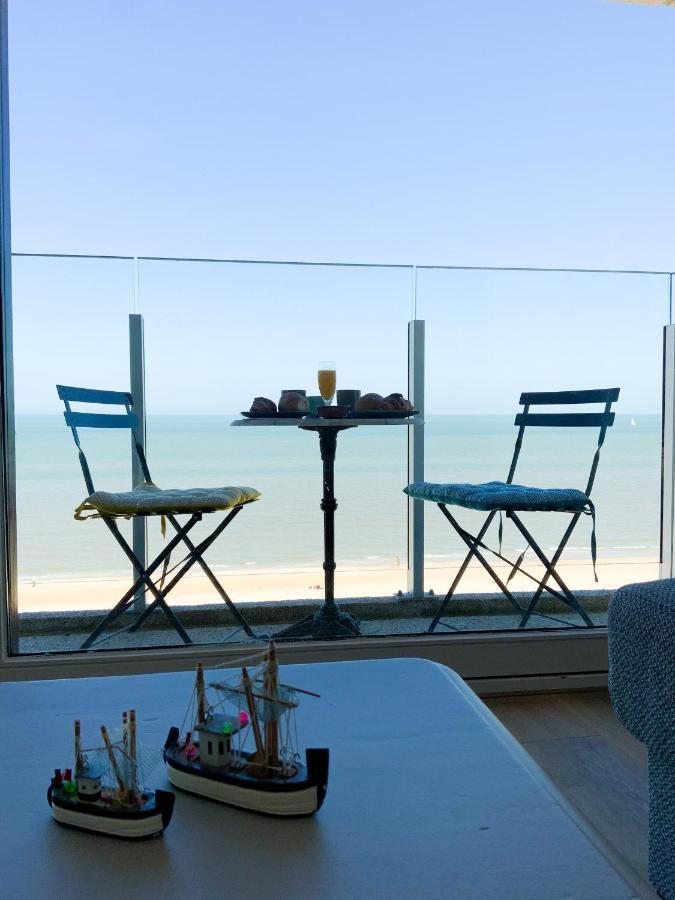 Genieten aan de Belgische kust met zalig zeezicht De Haan Buitenkant foto